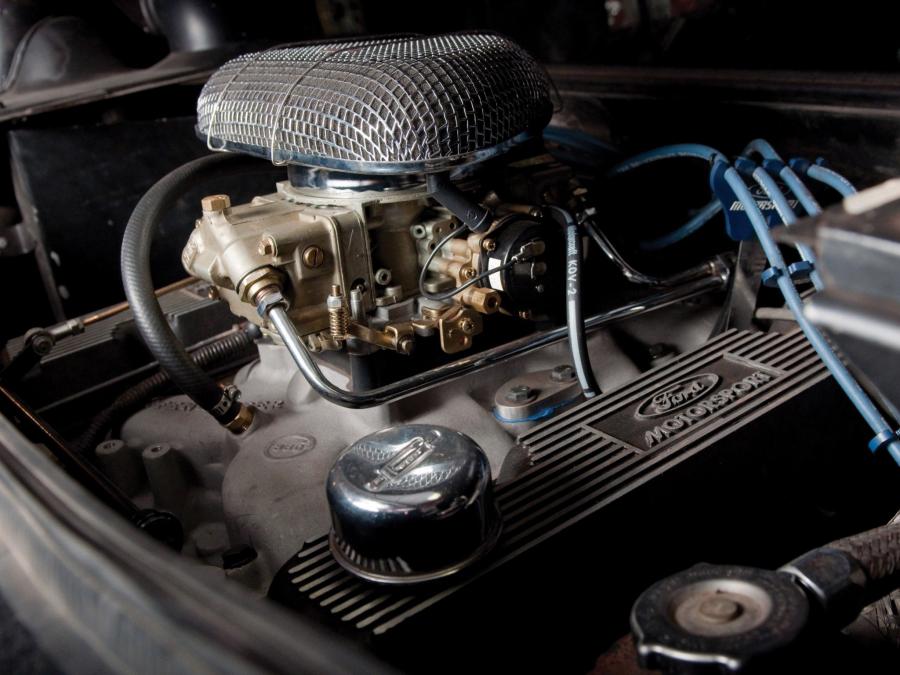  De Tomaso Pantera L 1972 года  (фото 13 из 23)